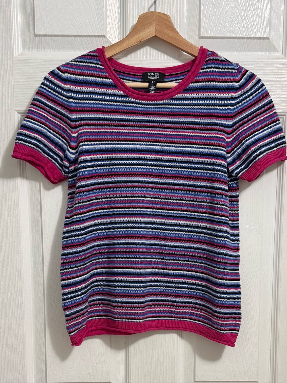 Jones New York Pink multi colored Striped Short Sleeve Knit Top